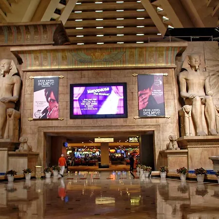 Strip Las Vegas Unit By Luxor And T Mobile Arena Area Aparthotel